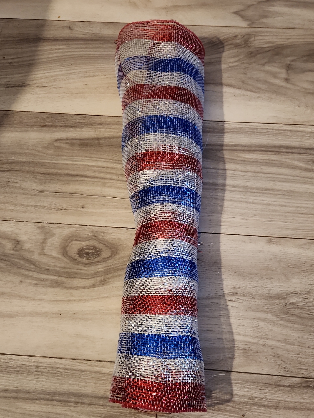 Patriotic U.S.A. Fabric Mesh New 21"X28' Yards Red White Blue Waterproof